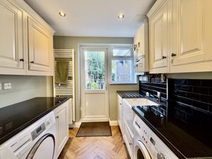 Photo 43- click for photo gallery